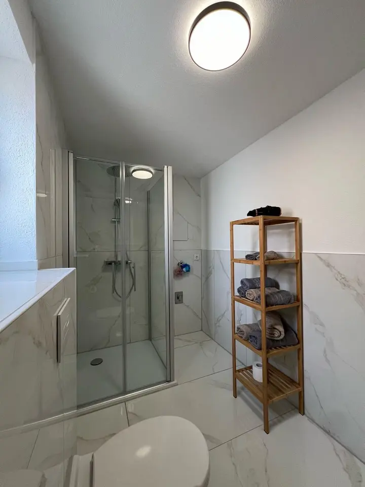 Shared room with 100 m² in Günzburg – Photo 4