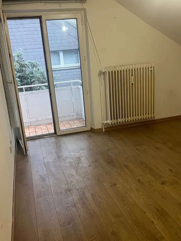4 Zimmer Wohnung mit 85 m² in Leonberg – Bild 1