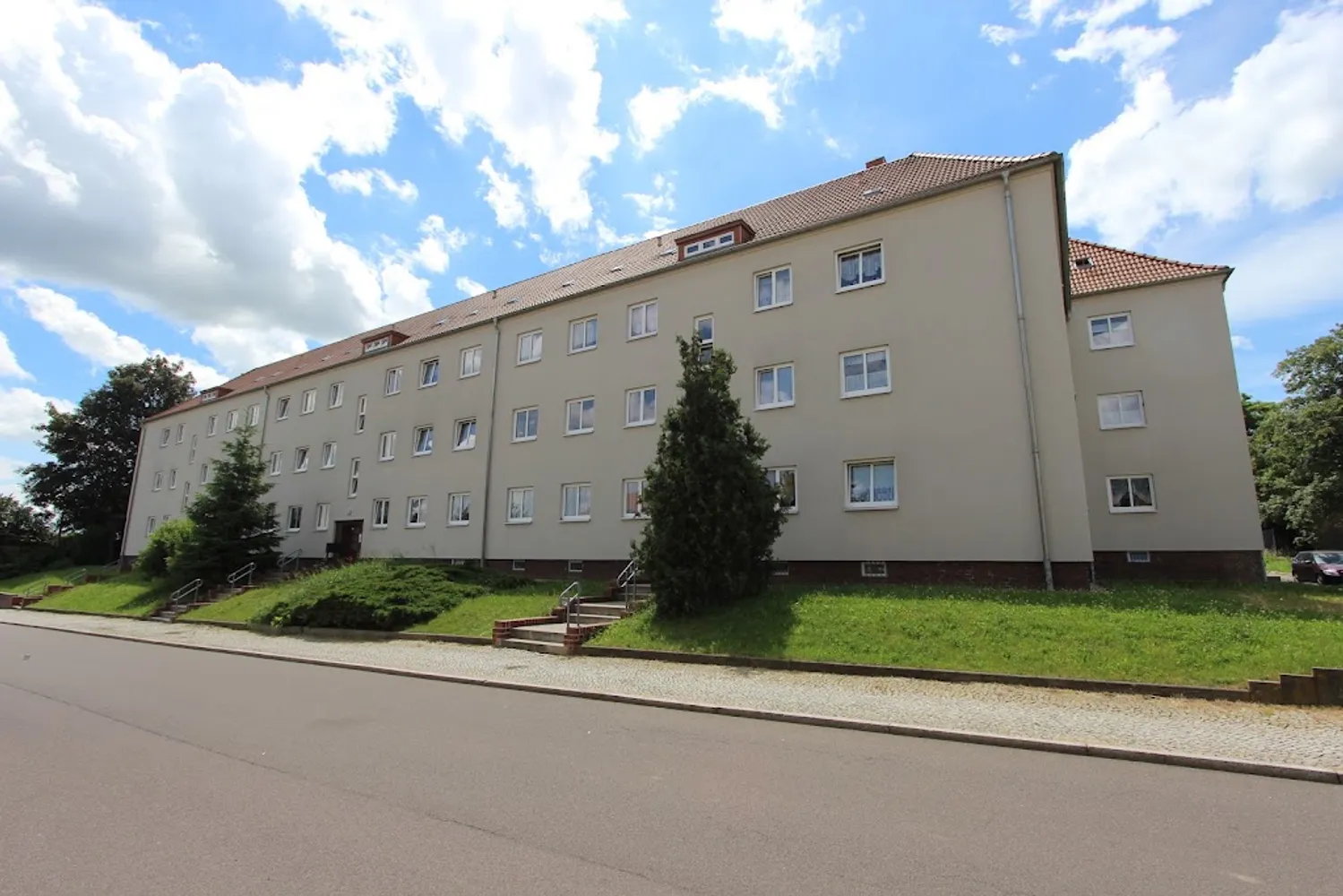 3 Zimmer Wohnung mit 65 m² in Altenburg – Bild 4