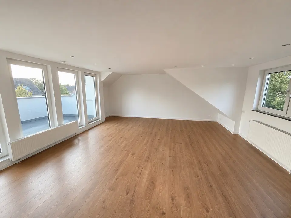 2 Zimmer Wohnung mit 65 m² in Langenfeld – Bild 1