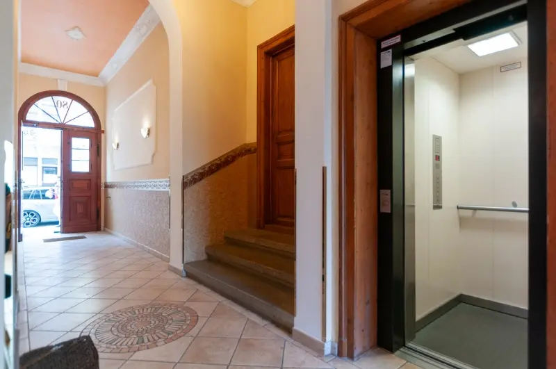 3 Zimmer Wohnung mit 94 m² in Dresden – Bild 4