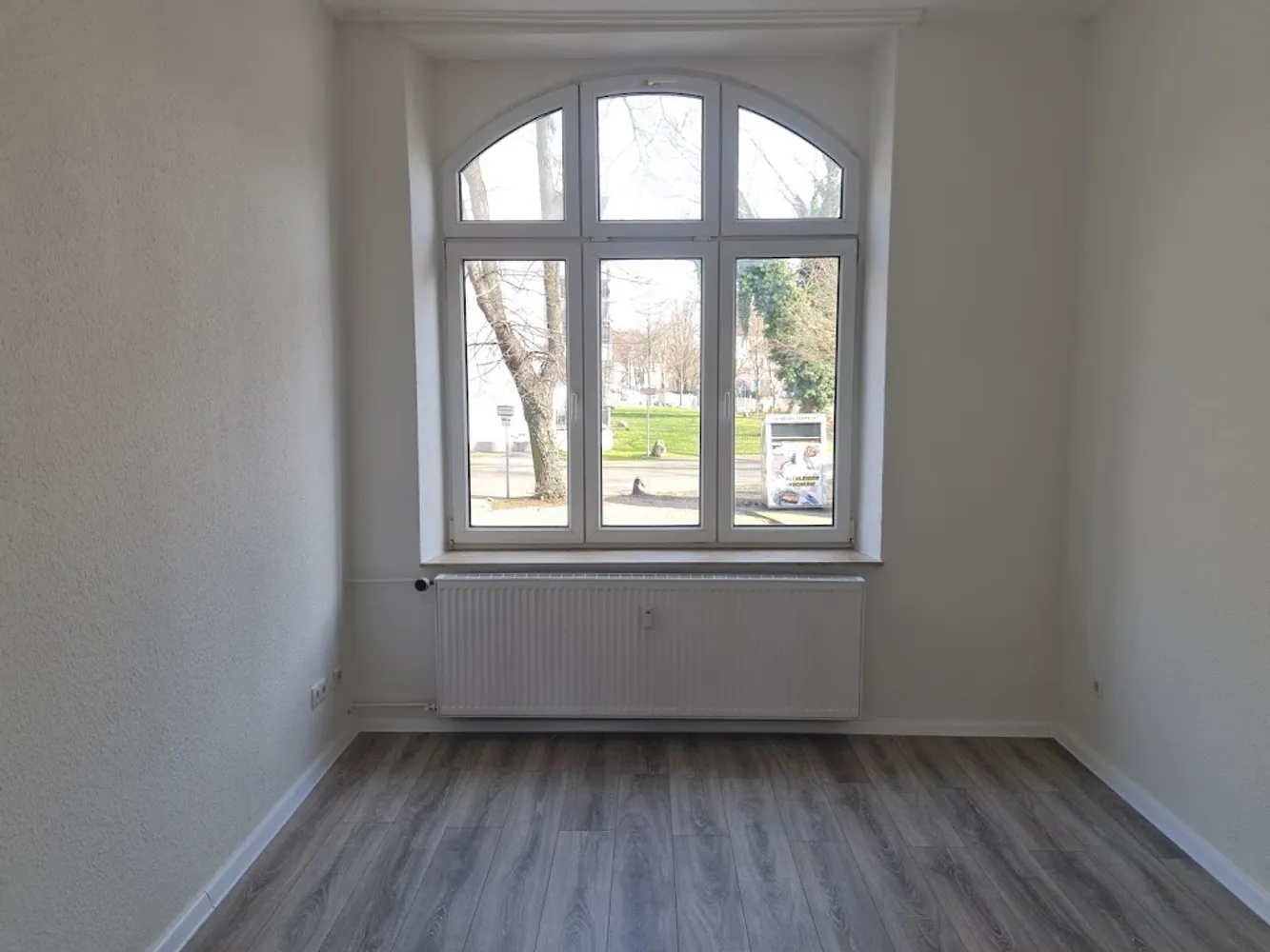 4 Zimmer Wohnung mit 80 m² in Duisburg – Bild 1
