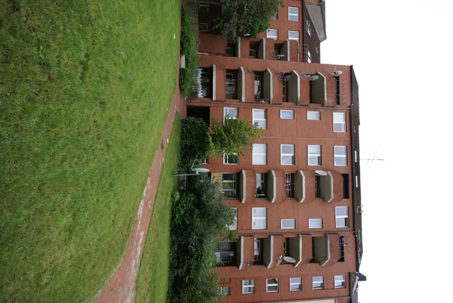 2 room apartment with 58 m² in Hanover – Photo 2