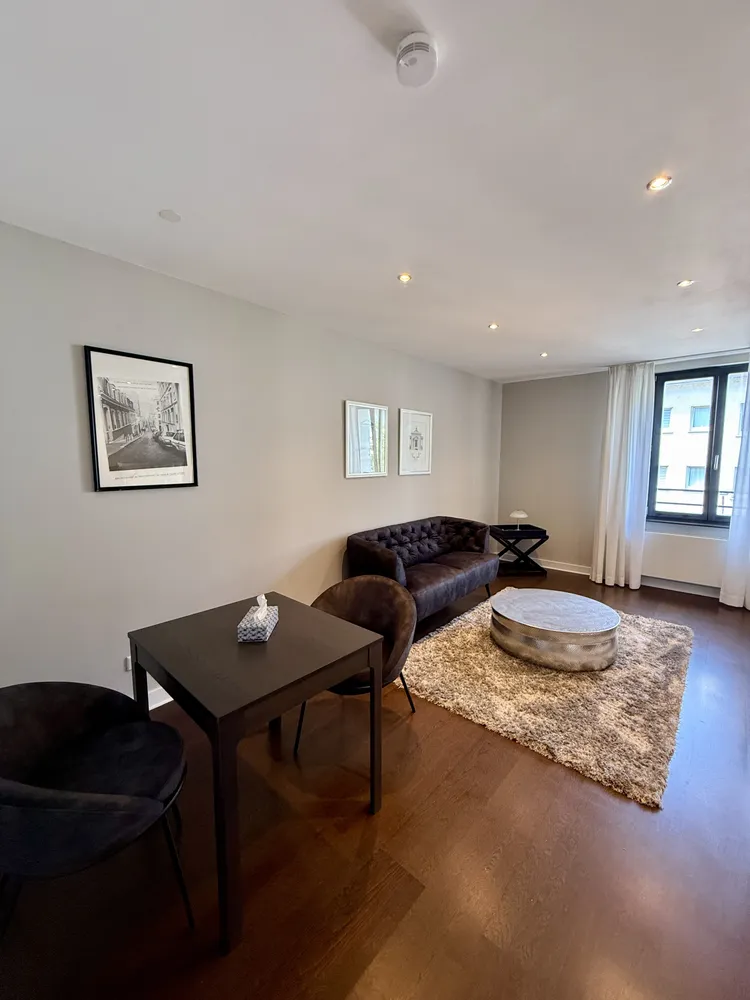 1 Zimmer Wohnung mit 49 m² in Frankfurt am Main – Bild 2