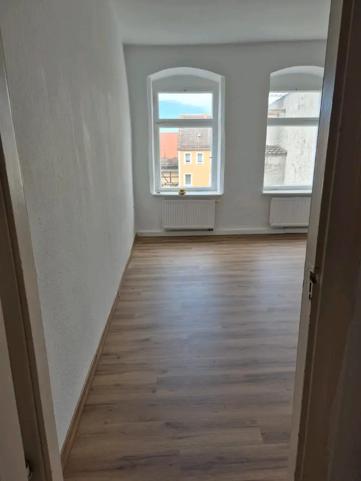 5 Zimmer Wohnung mit 155 m² in Torgau – Bild 2