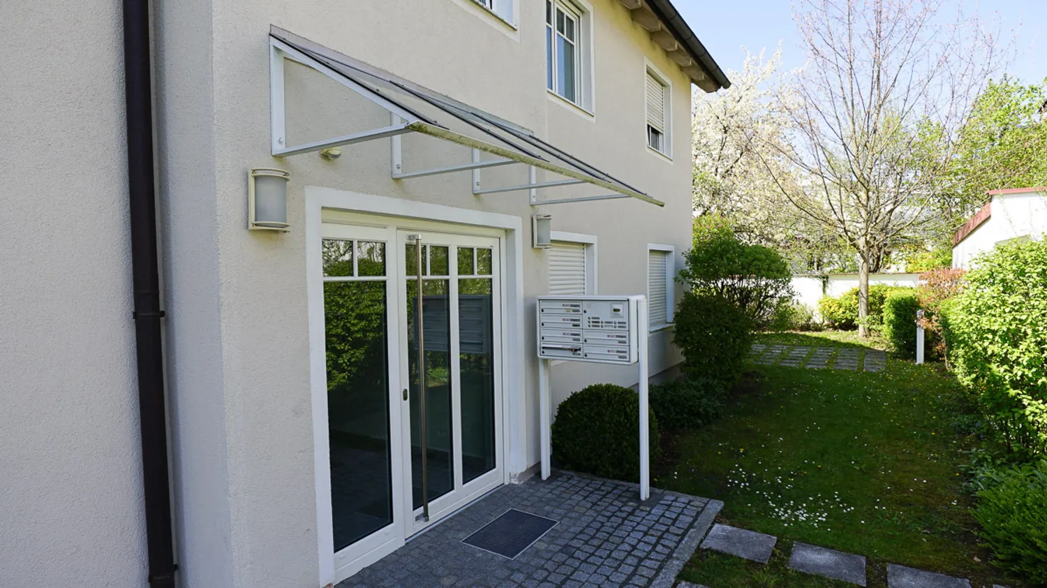 3 Zimmer Wohnung mit 93 m² in München – Bild 11