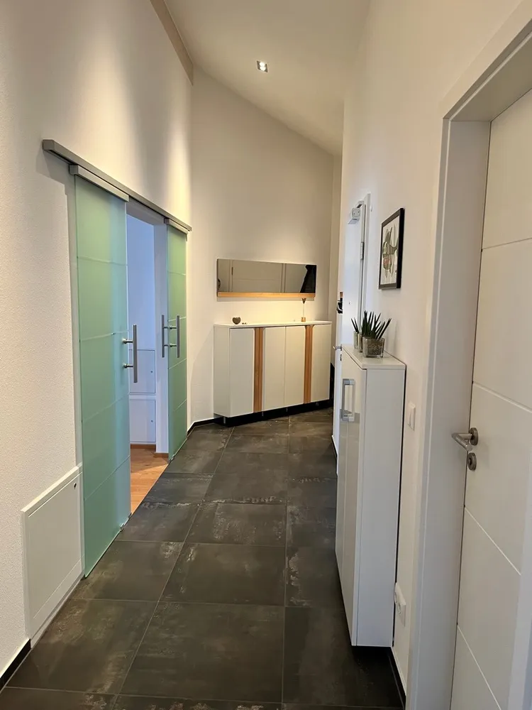 3 Zimmer Wohnung mit 106 m² in Traunstein – Bild 2