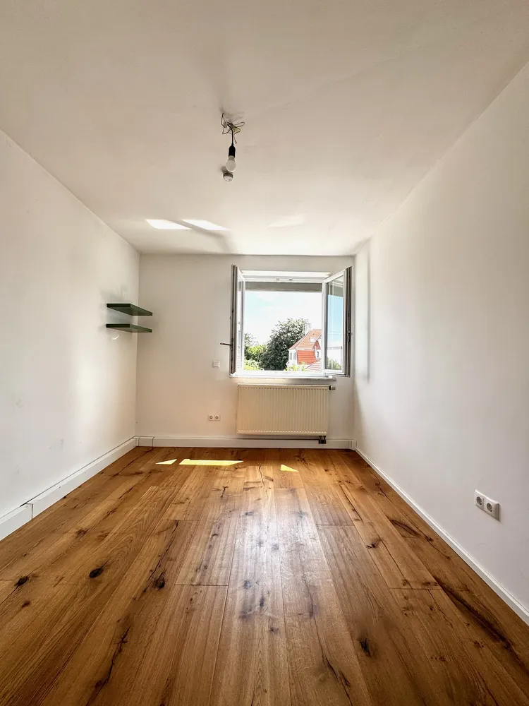4 Zimmer Wohnung mit 96 m² in Augsburg – Bild 2