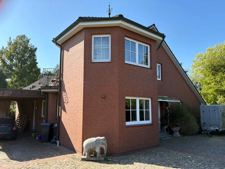 10 Zimmer Haus mit 219 m² in Buxtehude – Bild 2