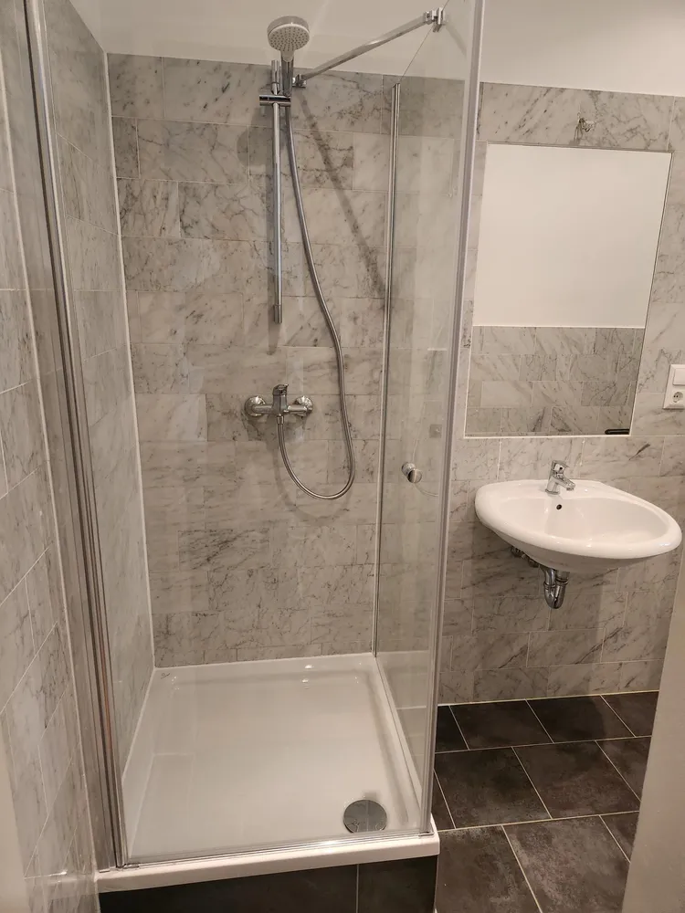 2 Zimmer Wohnung mit 90 m² in Berlin – Bild 9