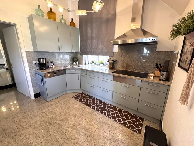 5 Zimmer Wohnung mit 170 m² in Wiesbaden – Bild 7