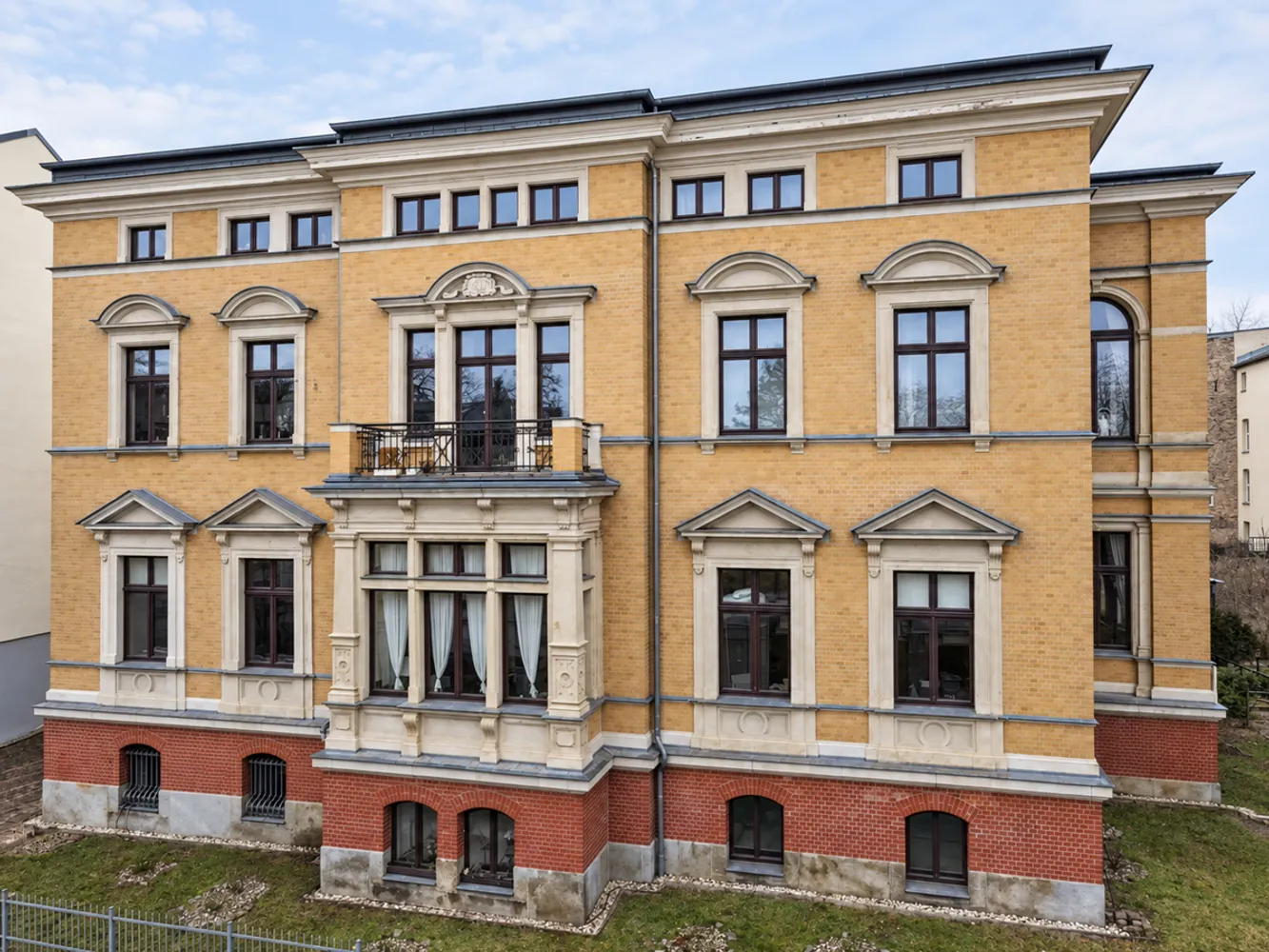 1 Zimmer Wohnung mit 30 m² in Halle (Saale) – Bild 1