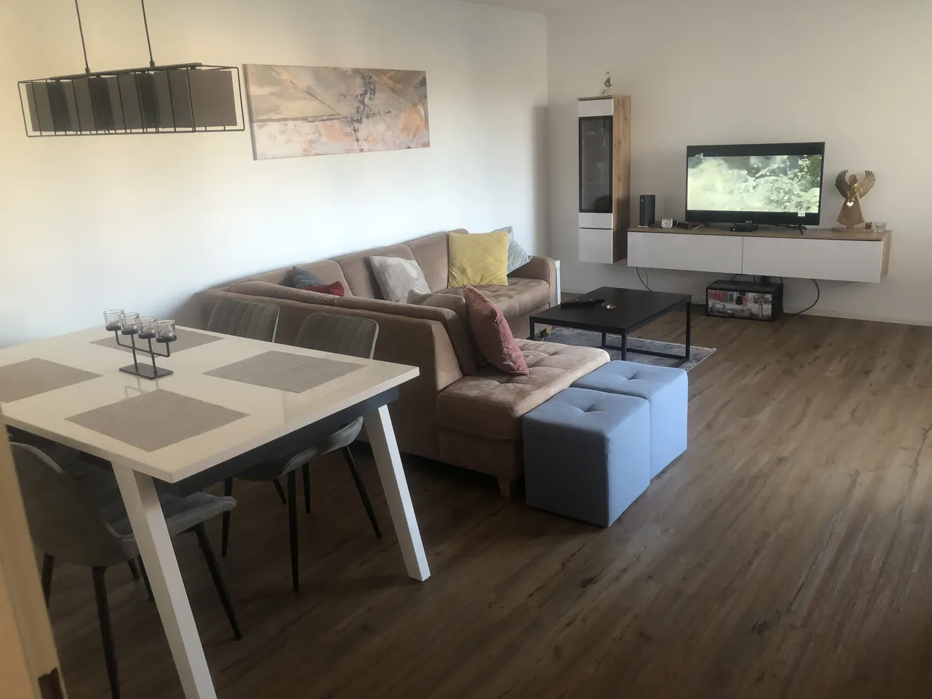 2 Zimmer Wohnung mit 68 m² in Stuttgart – Bild 1