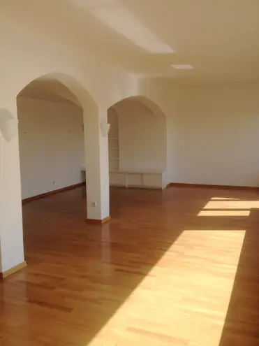 2 Zimmer Wohnung mit 118 m² in Düsseldorf – Bild 6