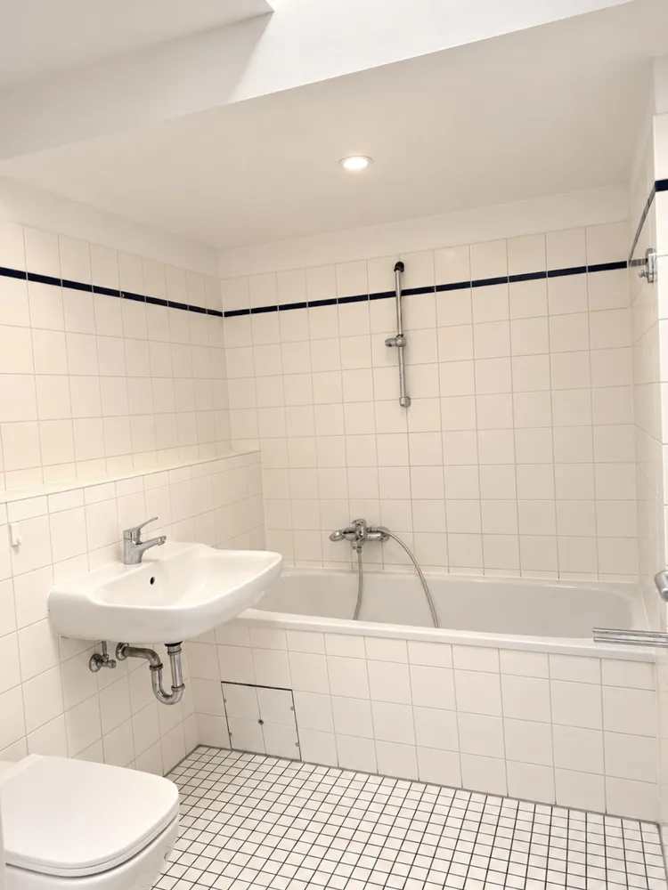 2 Zimmer Wohnung mit 79 m² in Berlin – Bild 8