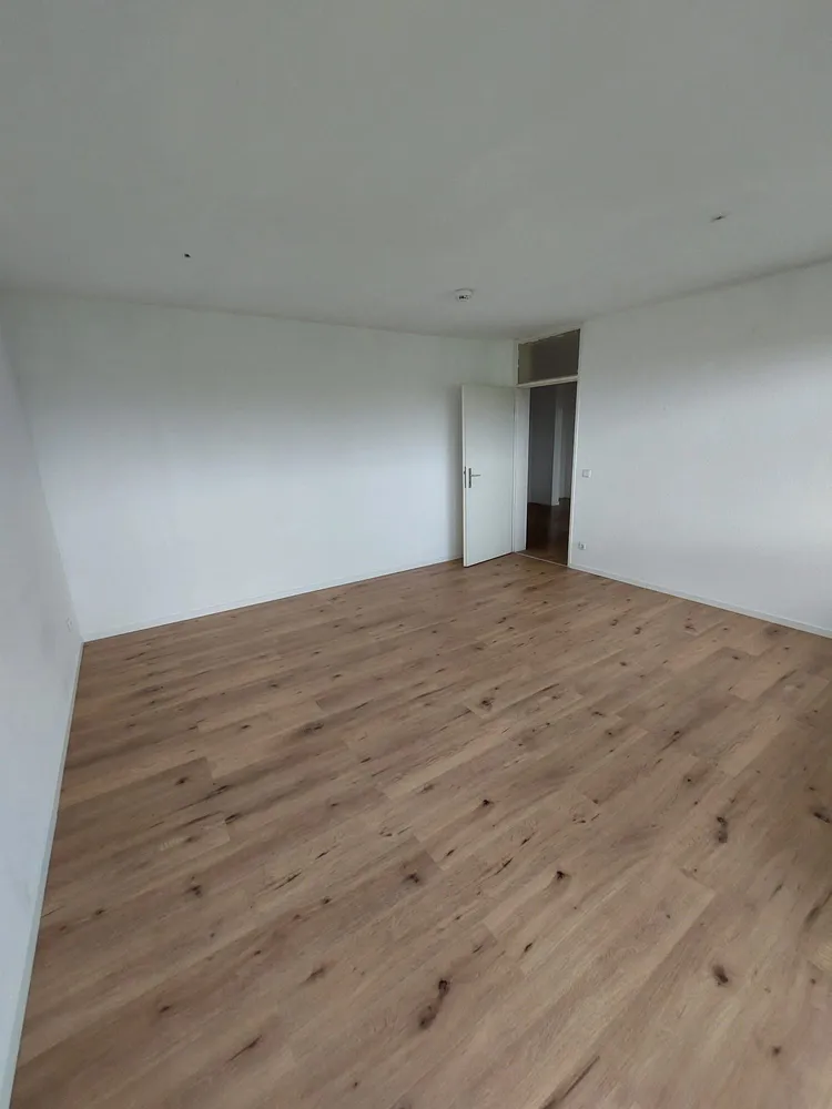 3 Zimmer Wohnung mit 82 m² in Mönchengladbach – Bild 2