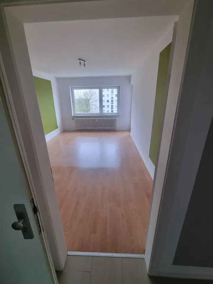 3 Zimmer Wohnung mit 65 m² in Kiel – Bild 2
