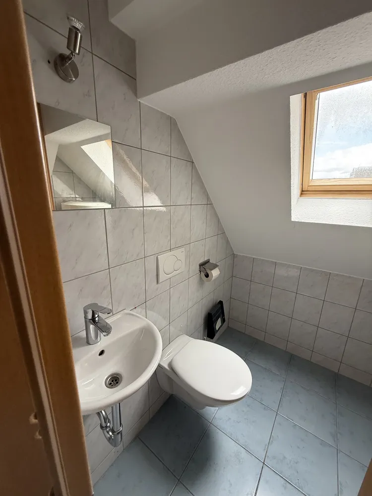 2 Zimmer Wohnung mit 45 m² in Karlsruhe – Bild 5