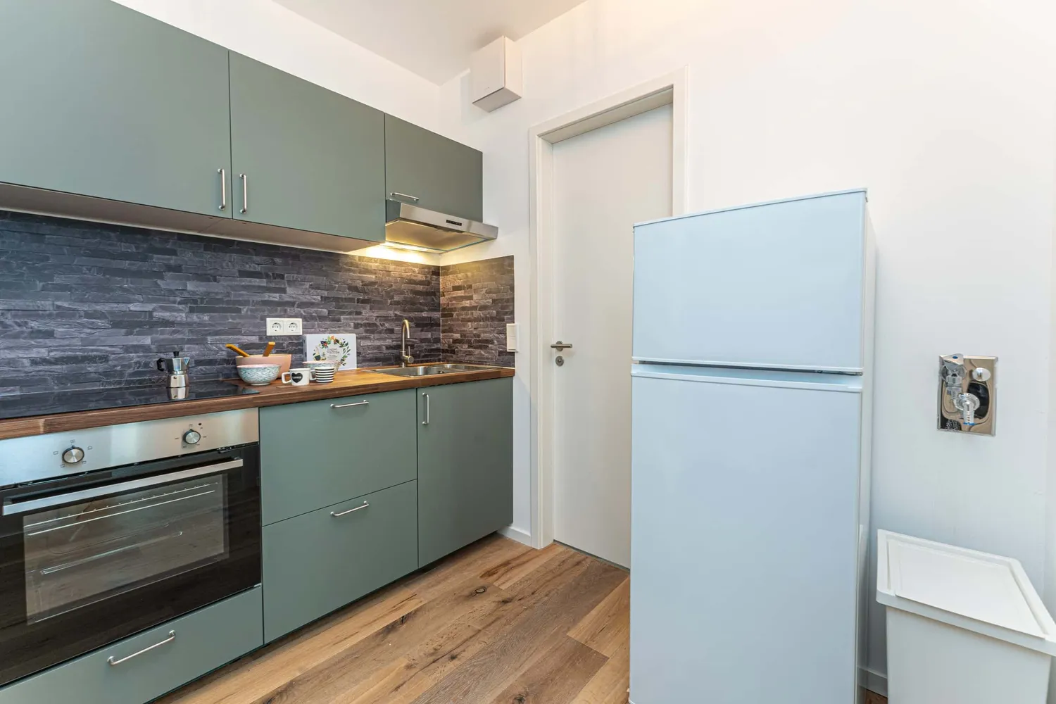 Shared room with 14 m² in Berlin – Photo 7
