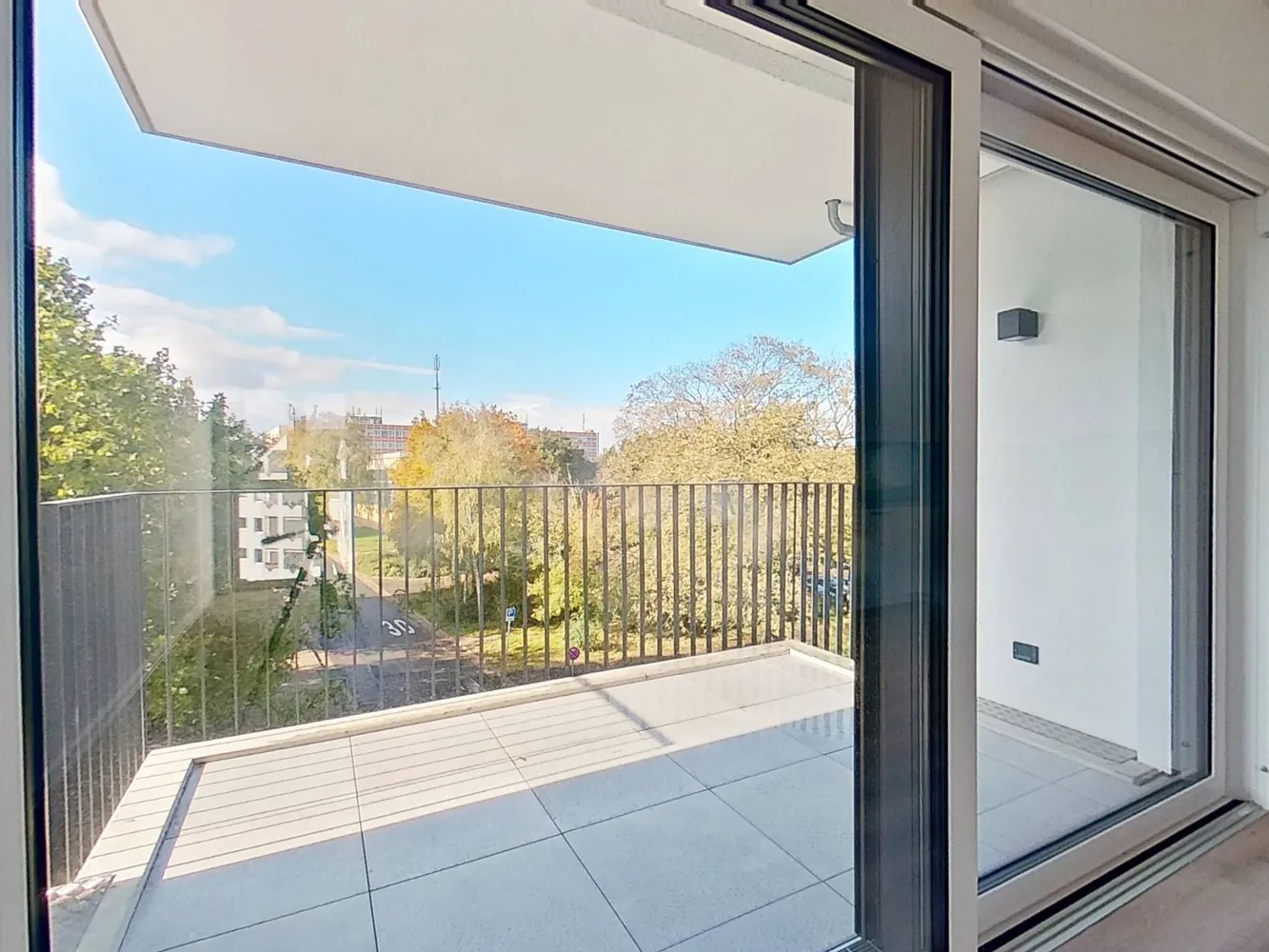 3 room apartment with 93 m² in Magdeburg – Photo 2