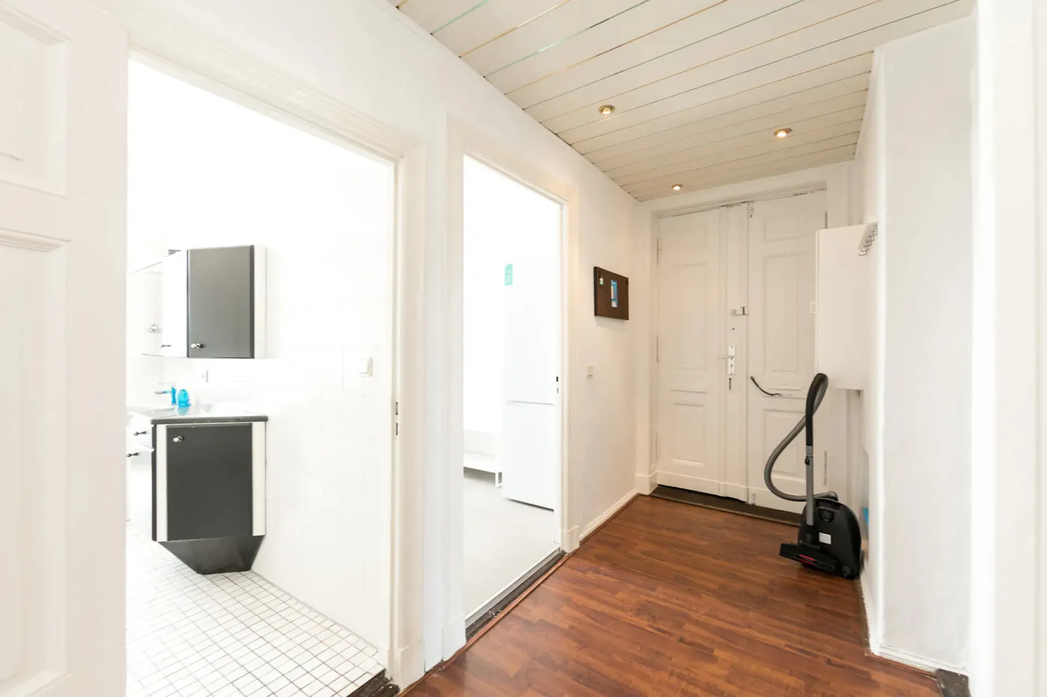 Shared room with 11 m² in Berlin – Photo 9