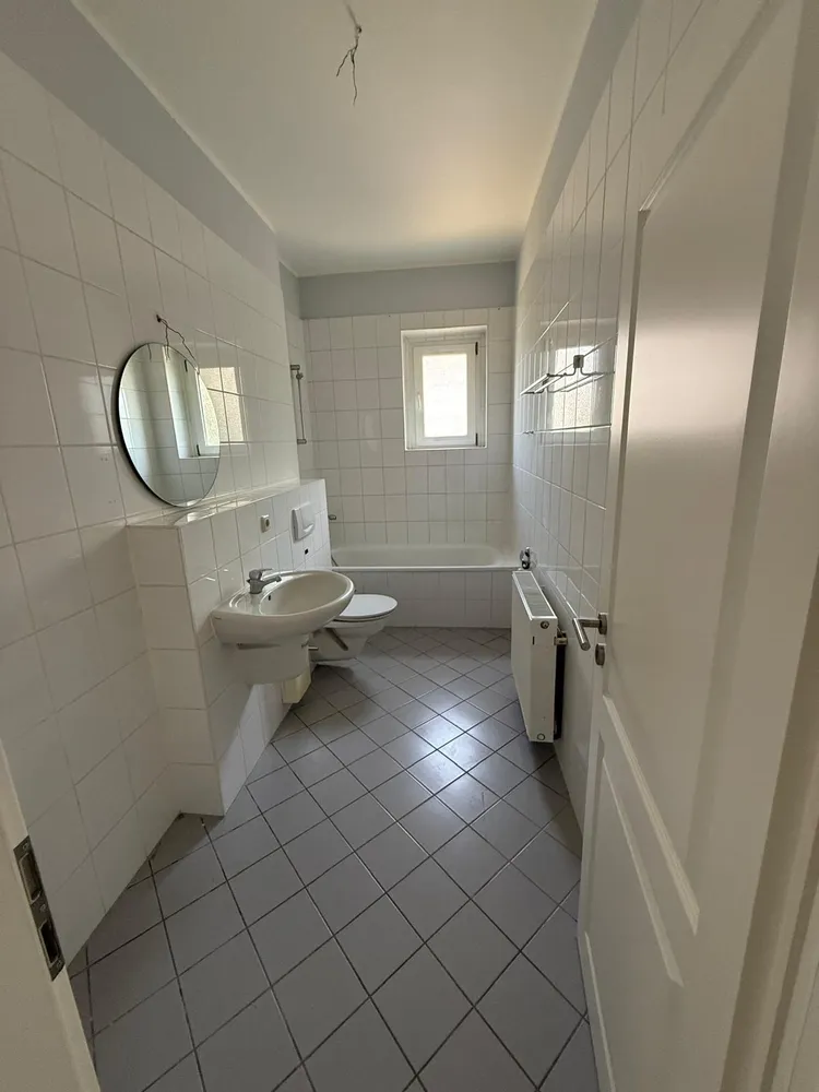 2 room apartment with 77 m² in Magdeburg – Photo 2
