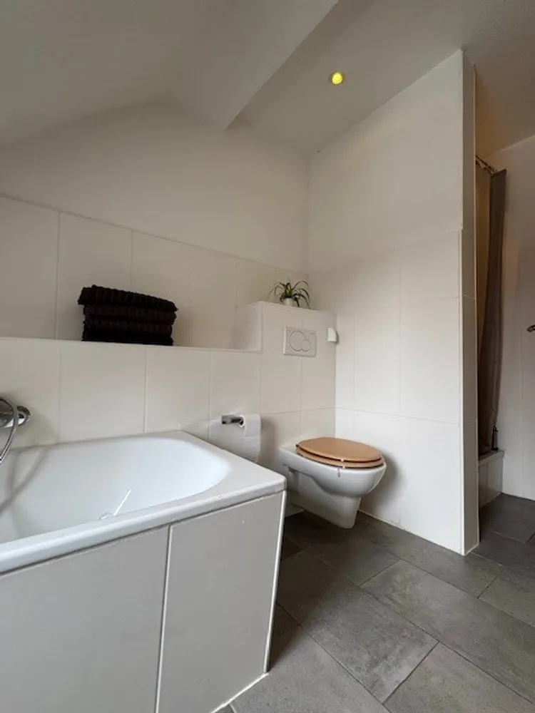 3 Zimmer Wohnung mit 80 m² in Hannover – Bild 6