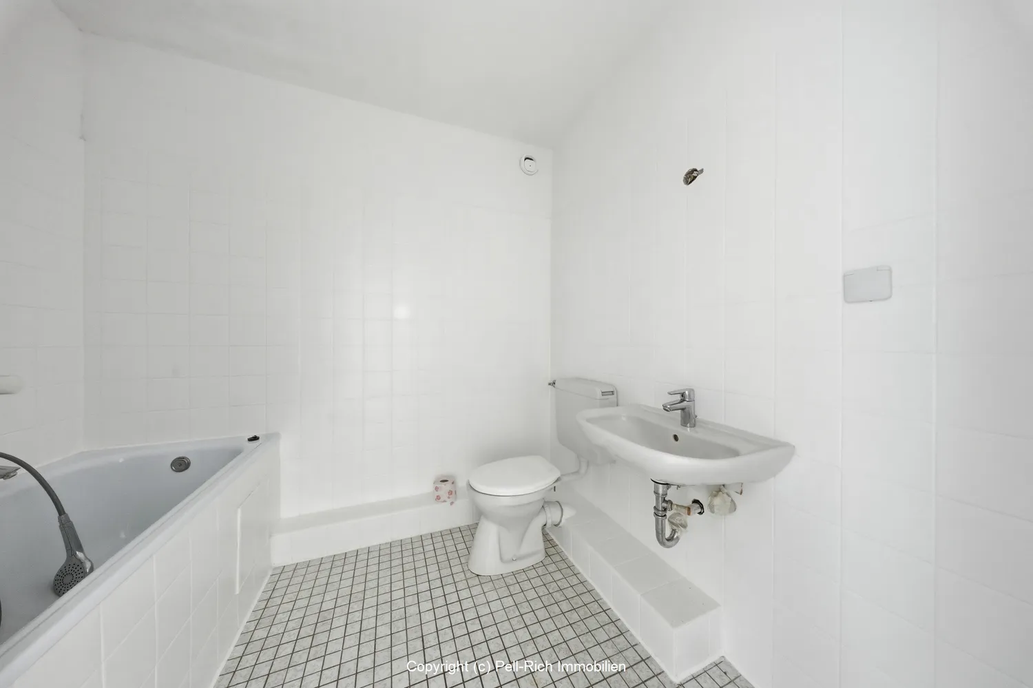 1 Zimmer Wohnung mit 42 m² in Karlsruhe – Bild 5