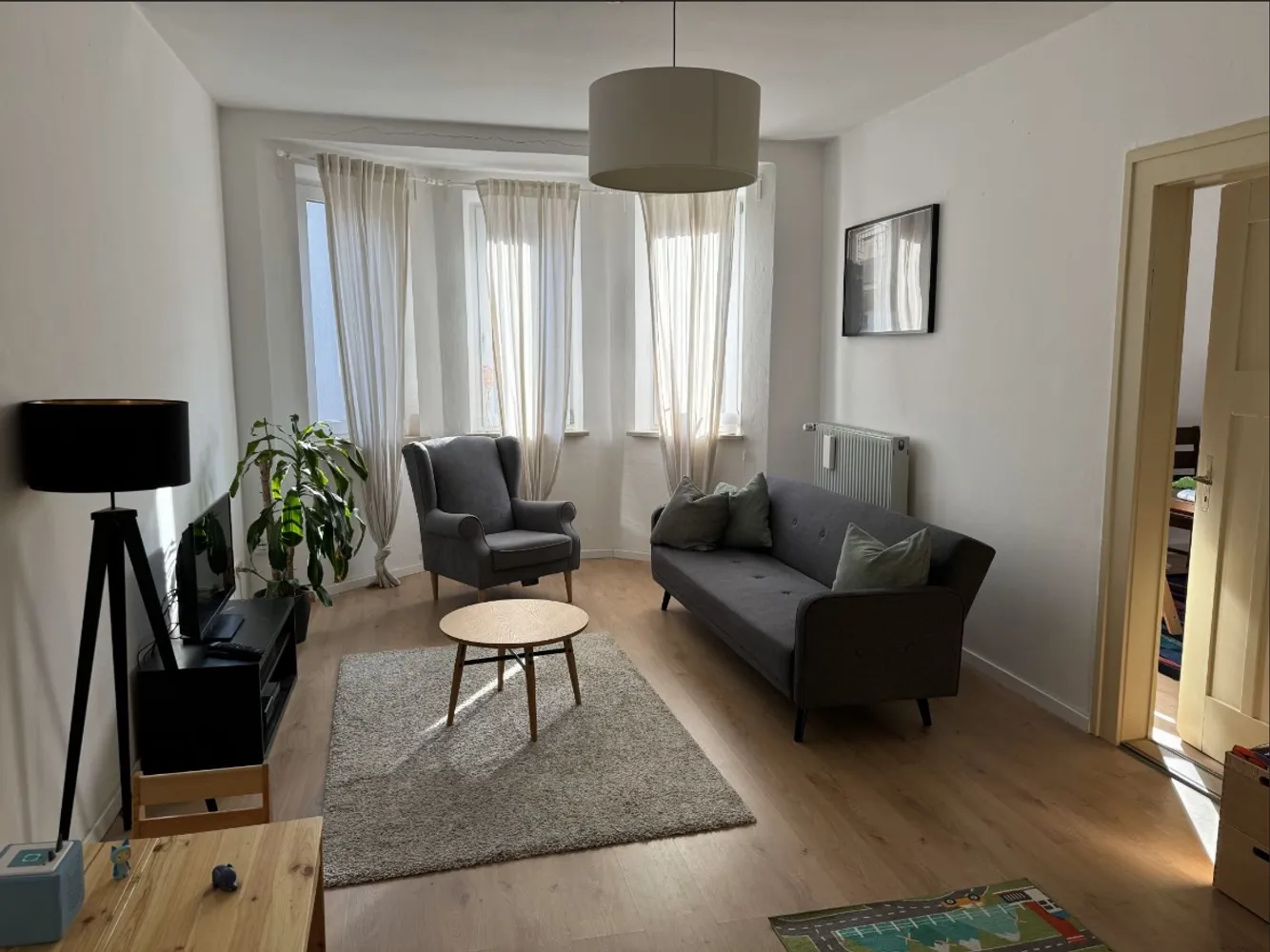 4 Zimmer Wohnung mit 99 m² in Augsburg – Bild 1