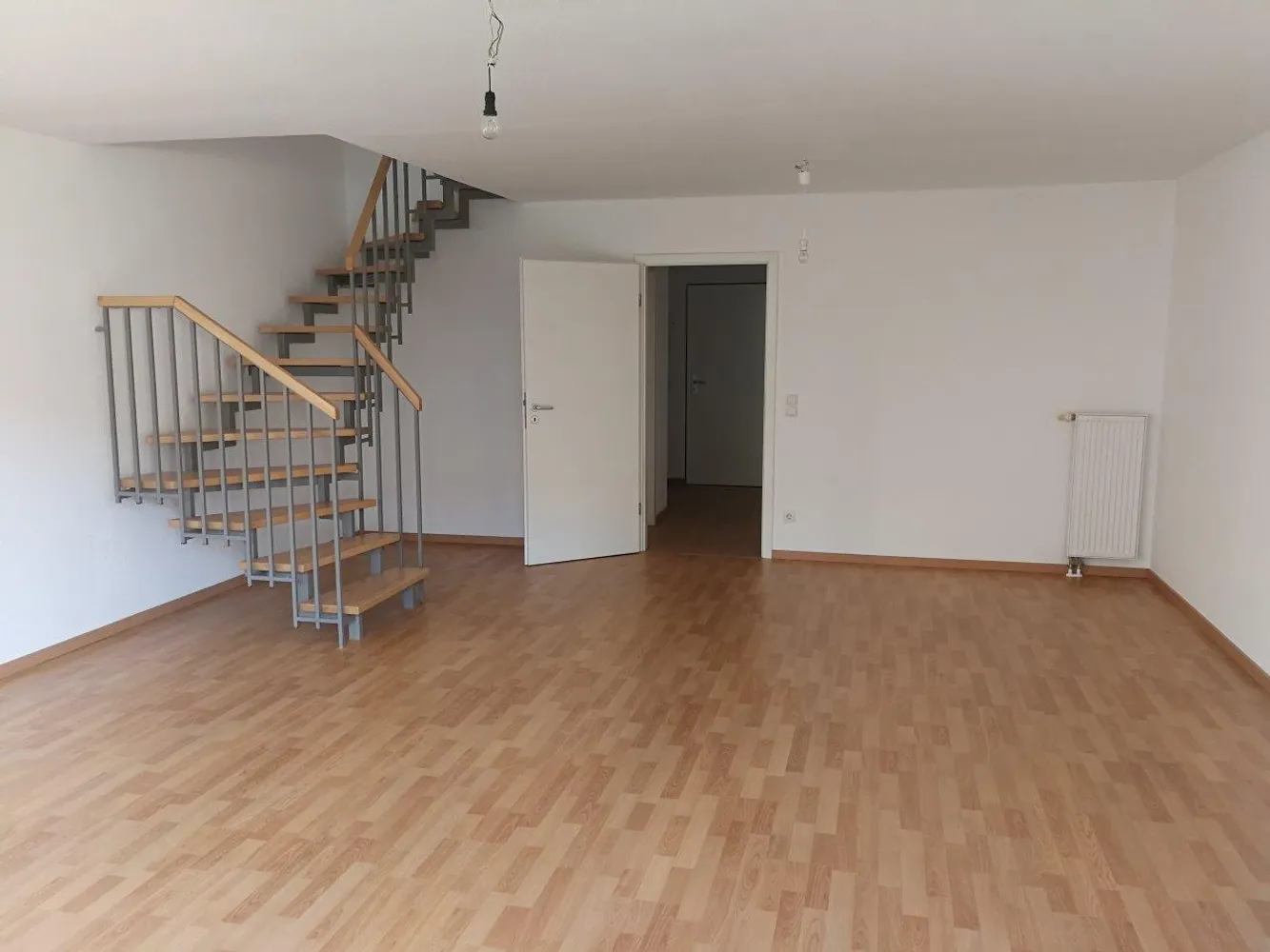 3 Zimmer Wohnung mit 111 m² in Hamburg – Bild 3