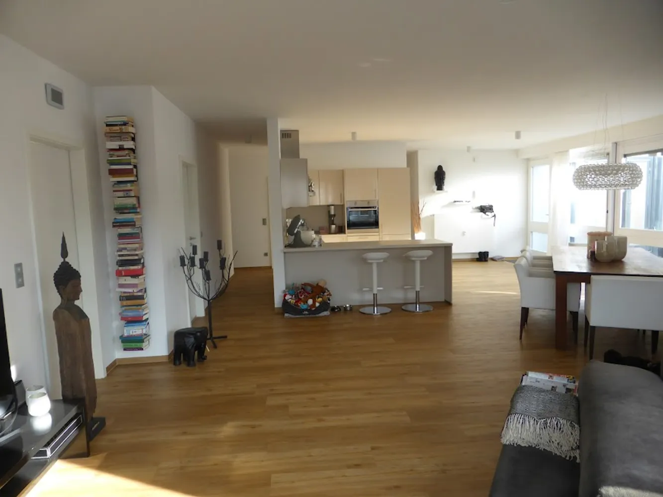 4 Zimmer Wohnung mit 170 m² in Nürnberg – Bild 3