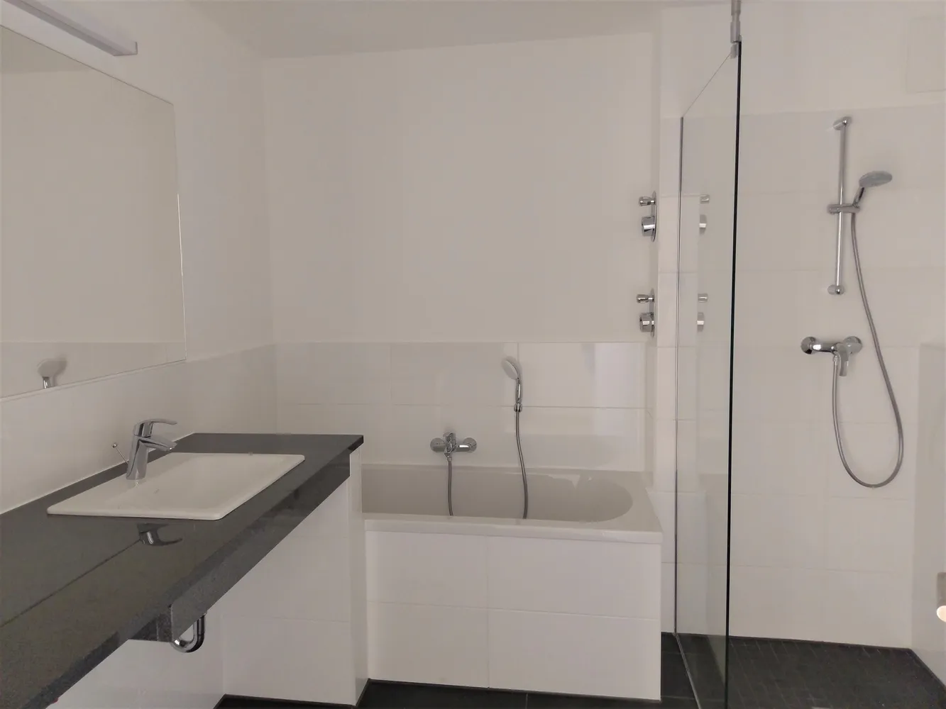 2 Zimmer Wohnung mit 61 m² in Berlin – Bild 3