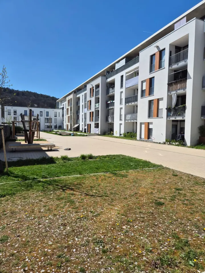 4 Zimmer Wohnung mit 95 m² in Esslingen am Neckar – Bild 2