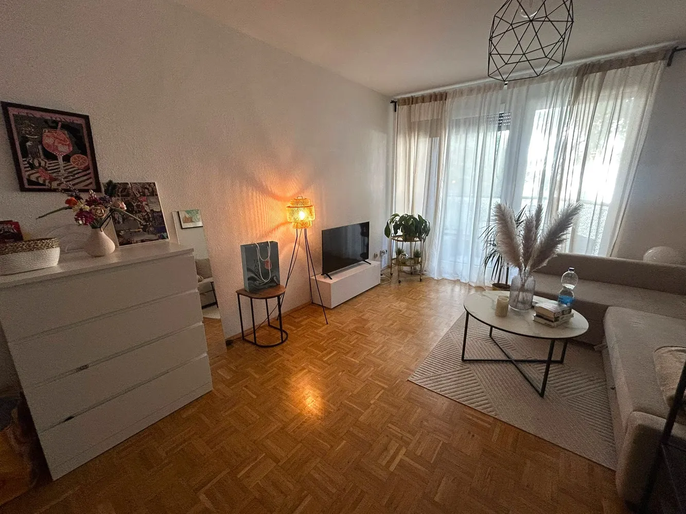 2 Zimmer Wohnung mit 52 m² in Düsseldorf – Bild 2