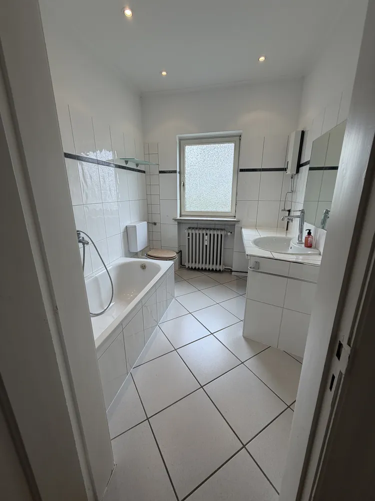 4 Zimmer Wohnung mit 120 m² in Bremen – Bild 12