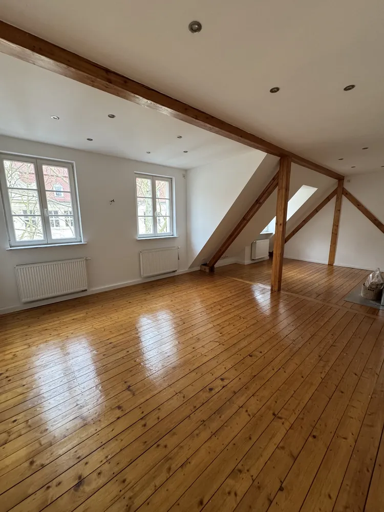 3 room apartment with 113 m² in Wiesbaden – Photo 1