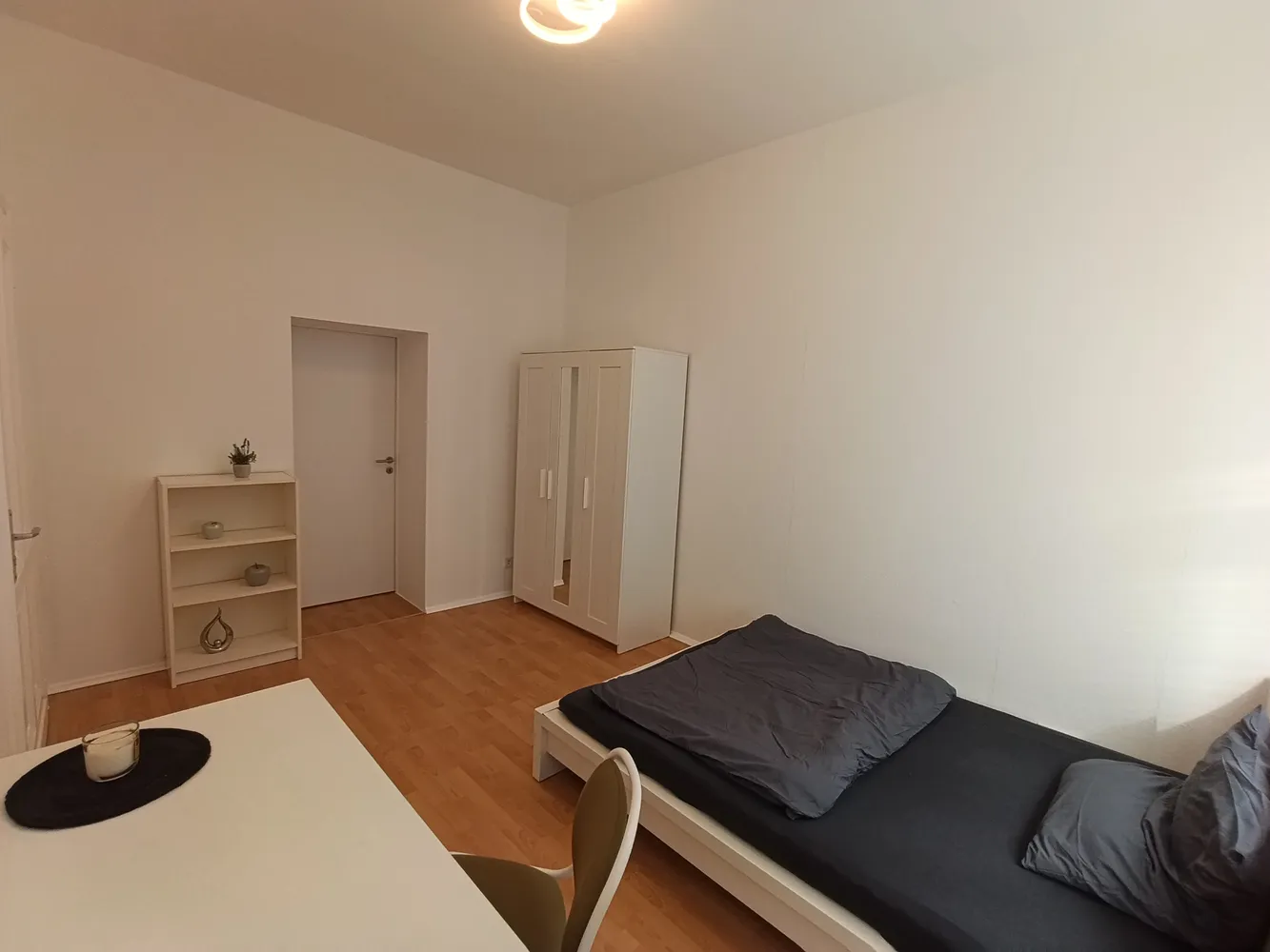 1 room apartment with 25 m² in Bonn – Photo 11