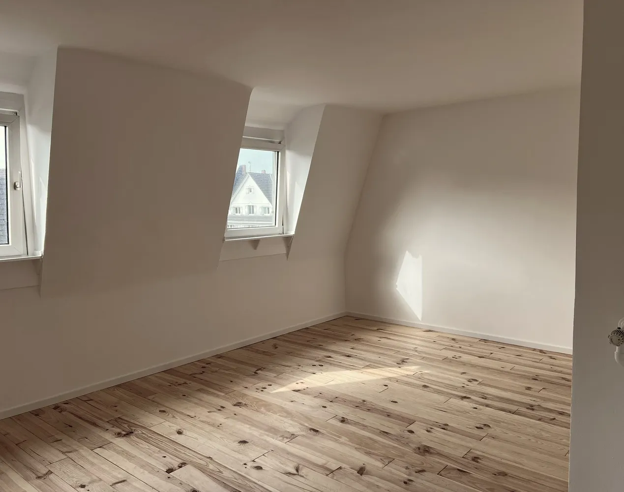 5 Zimmer Wohnung mit 173 m² in Düsseldorf – Bild 5