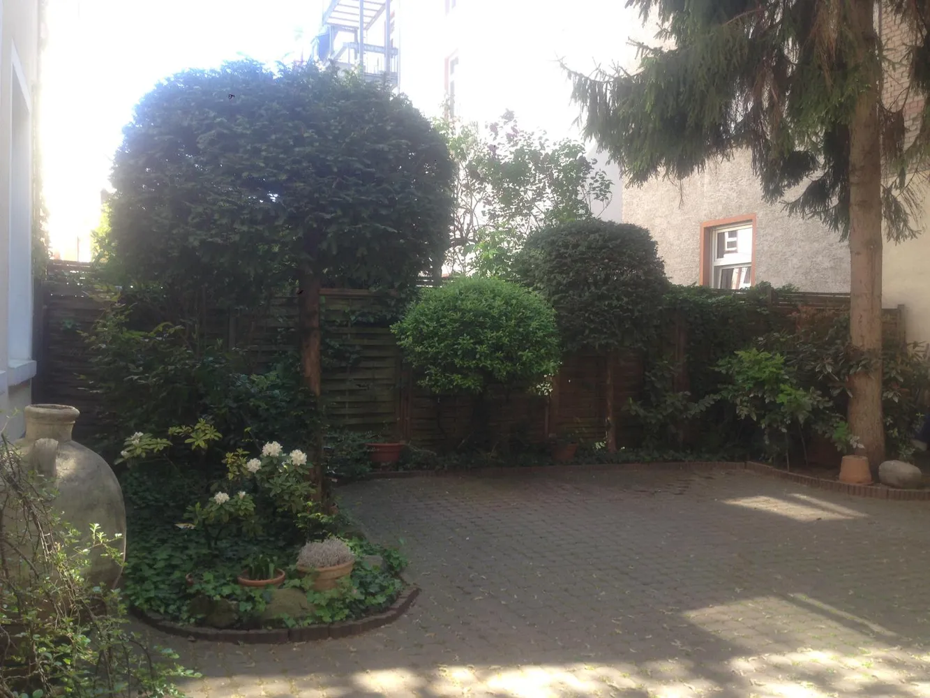 1 Zimmer Wohnung mit 38 m² in Frankfurt am Main – Bild 2