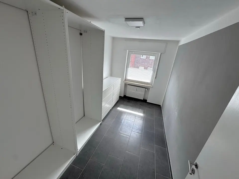 4 Zimmer Wohnung mit 116 m² in Moers – Bild 2