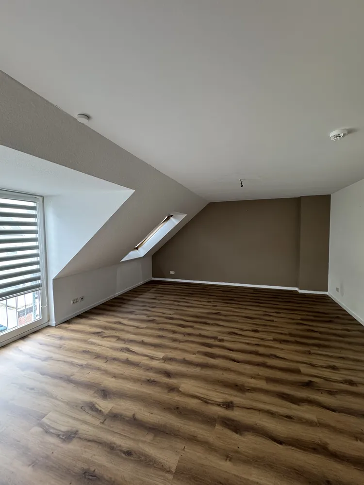 3 Zimmer Wohnung mit 82 m² in Aachen – Bild 2