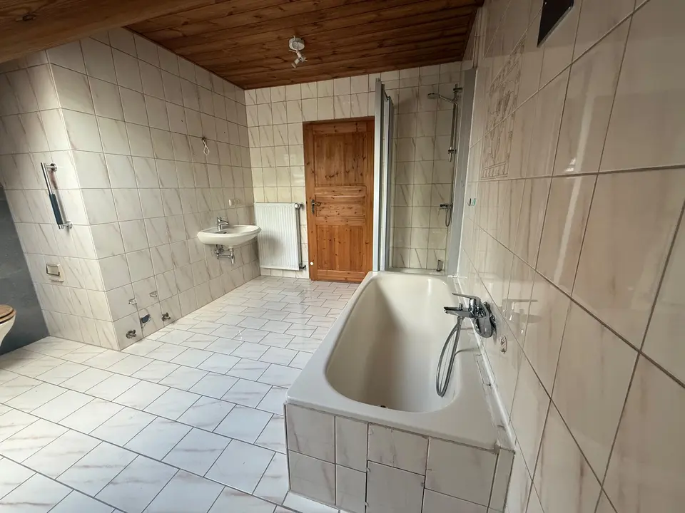 3 Zimmer Wohnung mit 100 m² in Mainz – Bild 7