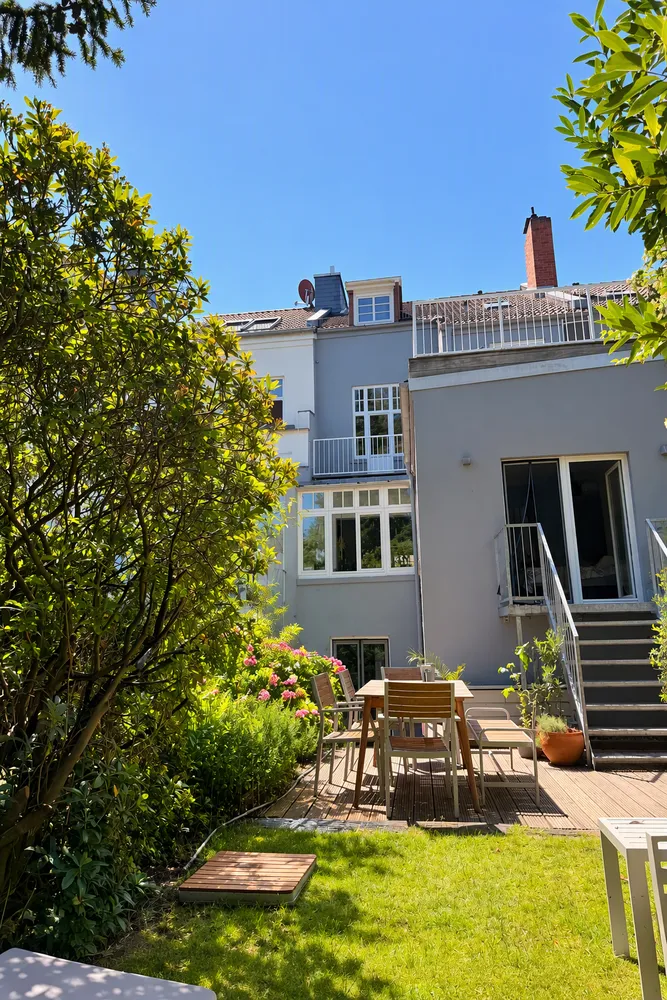 6 Zimmer Wohnung mit 170 m² in Bremen – Bild 2