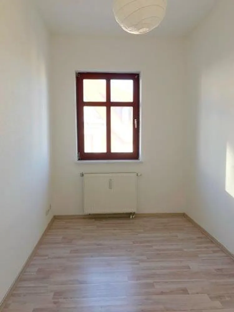 4 Zimmer Wohnung mit 82 m² in Altenburg – Bild 8