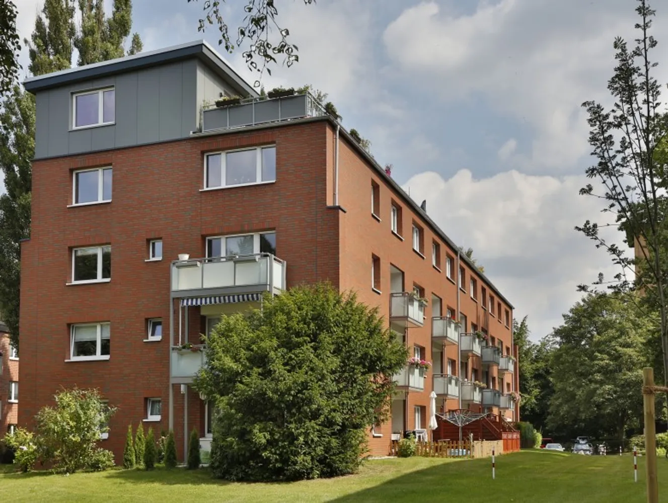 4 room apartment with 120 m² in Hamburg – Photo 3