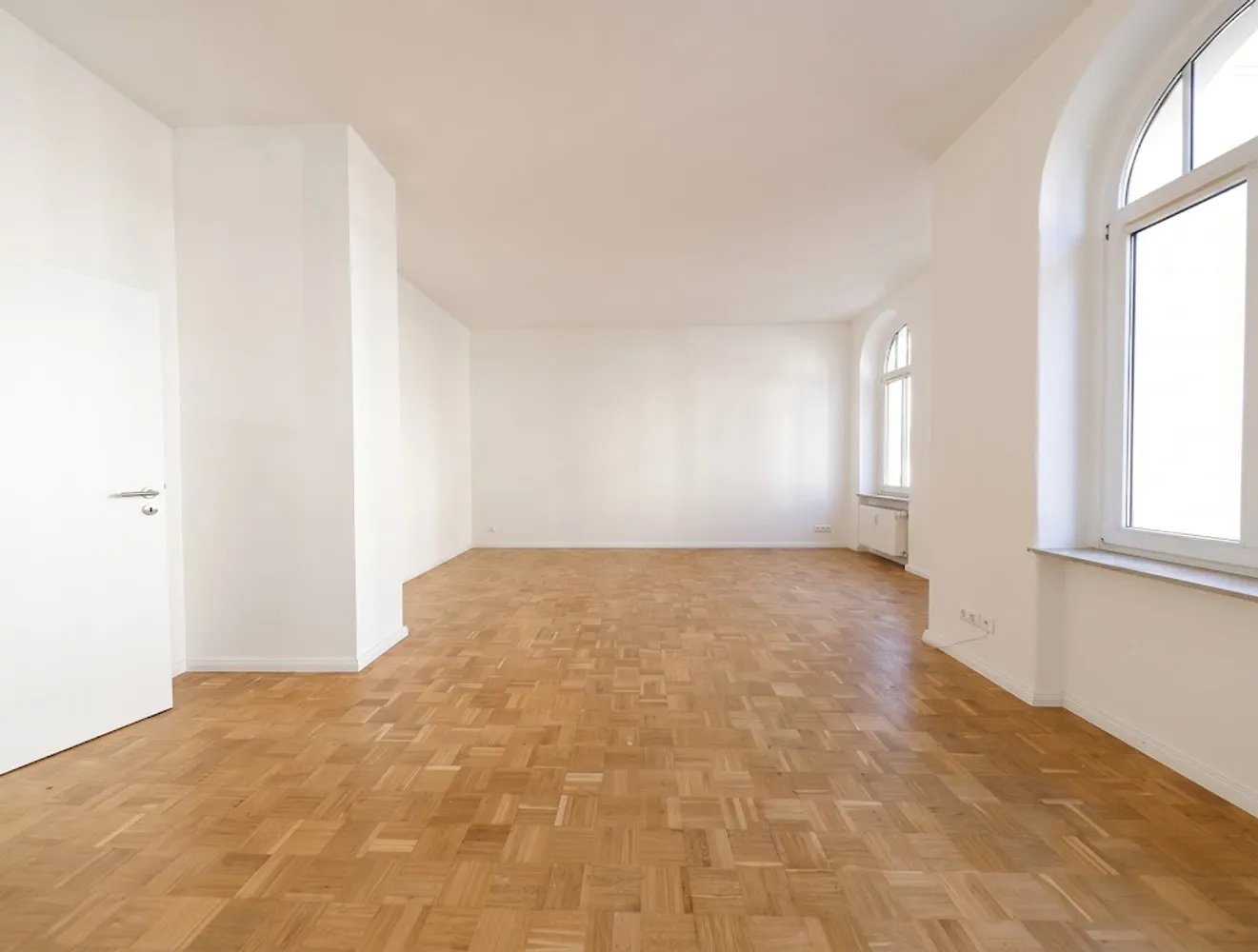 2 Zimmer Wohnung mit 83 m² in Magdeburg – Bild 2