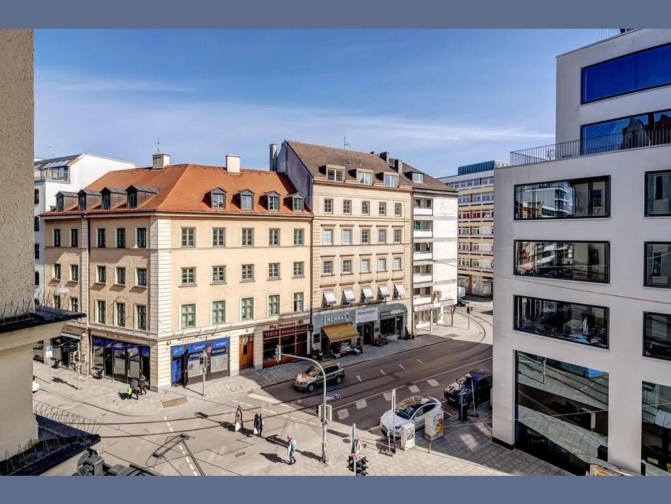 2 Zimmer Wohnung mit 73 m² in München – Bild 12