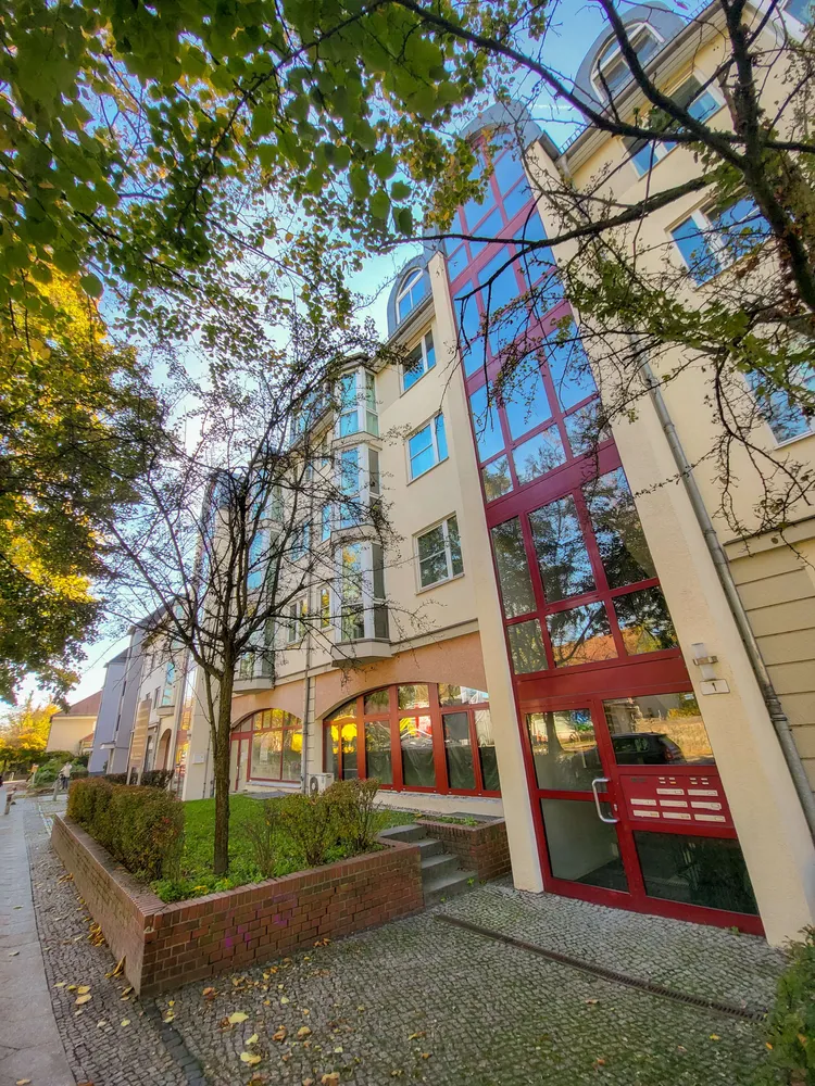 3 room apartment with 81 m² in Berlin – Photo 4