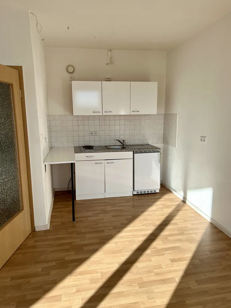 1 Zimmer Wohnung mit 38 m² in Halle (Saale) – Bild 3
