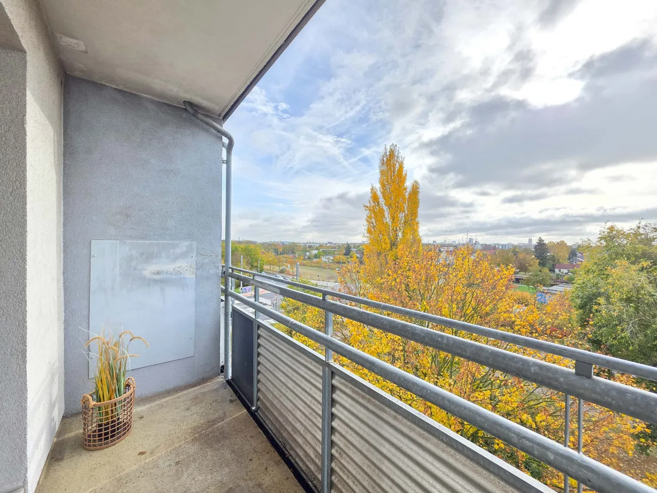 3 Zimmer Wohnung mit 57 m² in Magdeburg – Bild 3